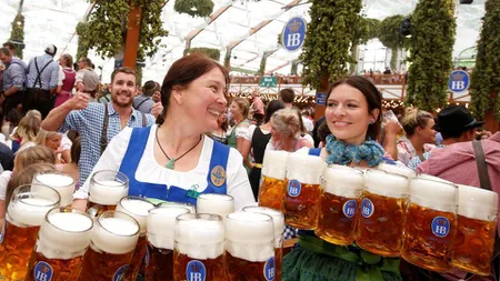 Oktoberfest 2017. La Munchen a început Festivalul Berii. Peste 600.000 de oameni au fost prezenţi în primul weekend