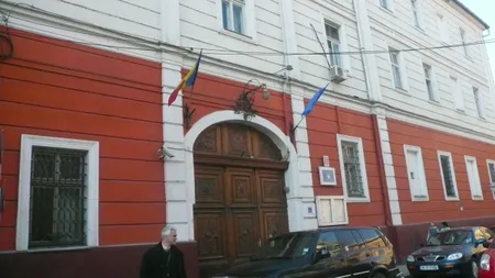 Deţinutul de la Penitenciarul Oradea, care a fugit de la punctul de lucru, a fost prins cu focuri de armă