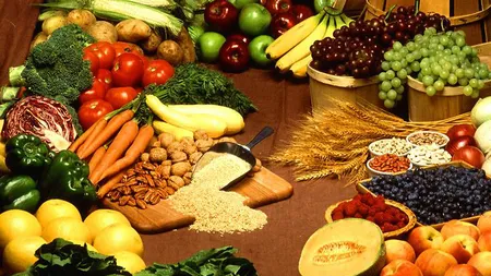 Reguli alimentare ca să fii sănătos. Tu le respecţi?
