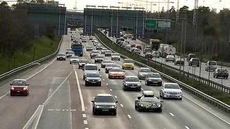 Noua eră auto. În doi ani, în Suedia, peste 90% dintre maşini ar putea să meargă fără şofer