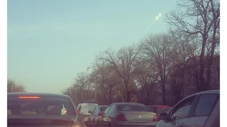 Traficul pe Calea 13 Septembrie, paralizat din cauza unor lucrări