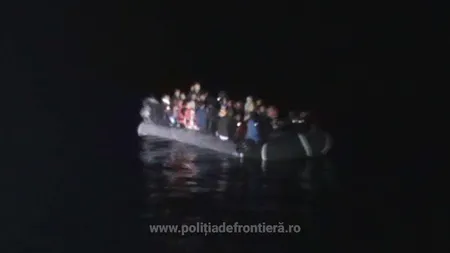 Peste 70 de migranţi salvaţi din apele Mării Egee de poliţiştii de frontieră români