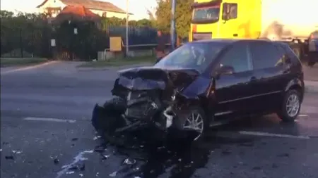 Accident grav în Piteşti. Şapte răniţi, după tamponarea a două maşini