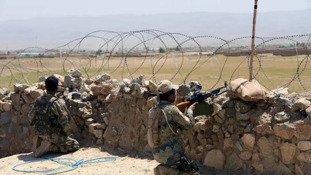 Atac taliban la Kandahar. Cel puţin 43 de soldaţi au fost ucişi