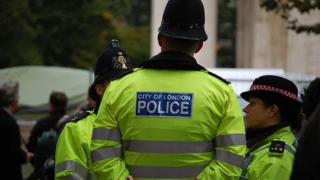 Şoferul implicat în incidentul de lângă un muzeu din Londra a fost pus sub control judiciar