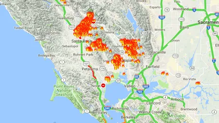 Infern în California: Flăcările au mistuit sute de locuinţe. Oamenii au fost evacuaţi. Cel puţin 10 persoane au murit