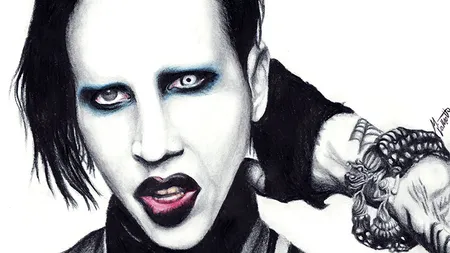 Marilyn Manson, rănit în timpul unui concert la New York - VIDEO