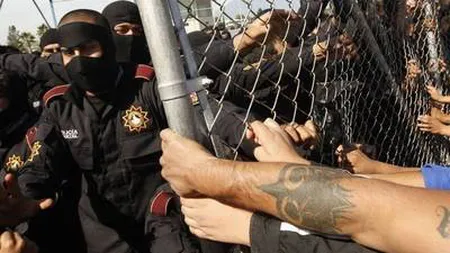 Cel puţin 13 persoane au fost ucise în urma unei revolte într-o închisoare din Mexic