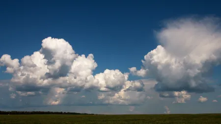 PROGNOZA METEO PE TREI ZILE. Norii se retrag spre nord, vremea începe să se încălzească