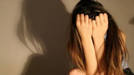 După ce şi-a făcut de cap cu mai mulţi băieţi, o tânără din Botoşani a minţit că a fost violată pentru a-şi justifica lipsa de acasă