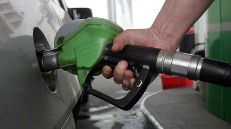 VEŞTI PROASTE. Benzina şi motorina se scumpesc din nou