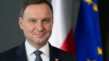 Constituţia Poloniei este plină de IMPERFECŢIUNI. Va trebui să fie ajustată