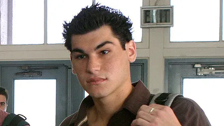 Doliu la Hollywood. Un celebru actor s-a aruncat în gol de pe o clădire din Los Angeles. Avea doar 34 de ani