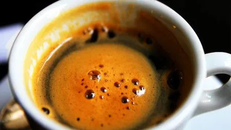 Ce să faci cu cafeaua nebăută. Utilizări la care nu te-ai fi gandit