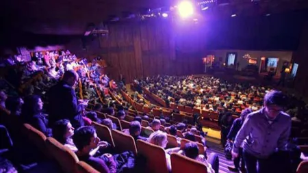 Festivaluri de film şi de teatru independent, târg la MNŢR, concerte pop şi rock