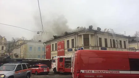 Incendiu la Muzeul Puşkin, din centrul Moscovei. Vizitatorii au fost evacuaţi de urgenţă