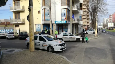 Un geam de la sediul PMP Constanţa a fost spart. Poliţiştii fac cercetări pentru distrugere