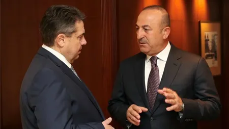 Întâlnire neoficială între miniştrii de Externe ai Turciei şi Germaniei
