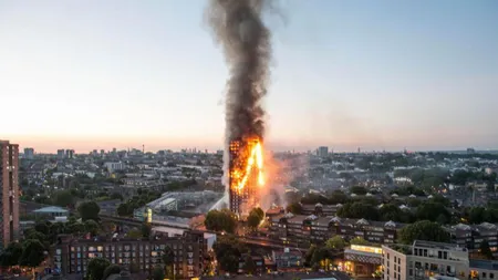 Poliţia londoneză a identificat abia acum 71 de morţi ai tragicului incendiu din Grenfell Tower