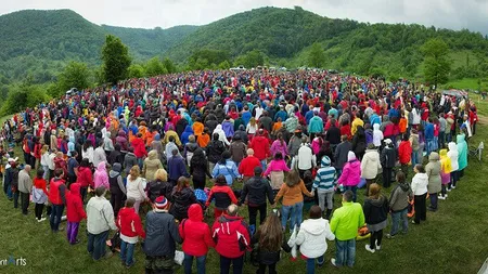 Primarul din Herculane vrea să construiscă un Turn Belvedere acolo unde adepţii MISA formează anual spirala