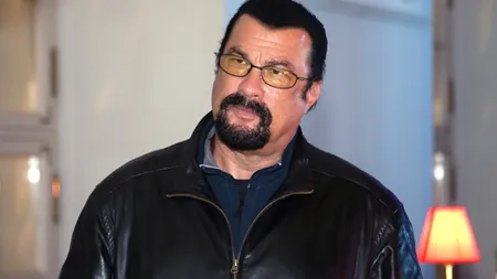 Steven Seagal, acuzat de HĂRŢUIRE SEXUALĂ de actriţa Portia de Rossi