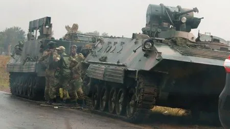 Situaţie alarmantă, stare de război: Convoi de tancuri spre capitală