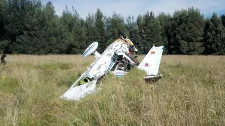 Un avion s-a prăbuşit în Columbia. Instructorul de zbor şi o studentă şi-au pierdut viaţa