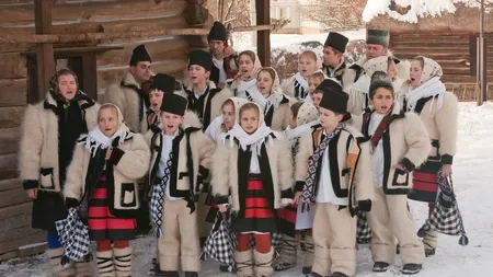 MESAJE DE CRĂCIUN. Urări de Crăciun şi tradiţii în România. Zonele în care se 