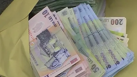 Peste 100 de comune şi oraşe din Olt, care au rămas fără bani de salarii, au primit alocări de la CJ