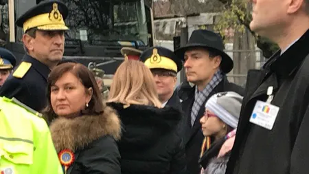 Florian Coldea, fotografiat la parada militară de 1 Decembrie