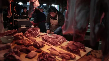 Ştirea că s-a deschis primul restaurant care serveşte CARNE DE OM e FALSĂ. Ce au descoperit internauţii