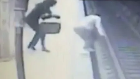 Primele imagini cu momentul crimei de la Dristor. VIDEO ŞOCANT surprins de camerele de supraveghere
