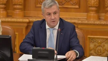 Comisia Iordache lucrează luni până la miezul nopții. Parlamentul va lucra zilnic până la 9 seara, pentru a trece legile justiției