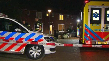 Atac cu cuţitul în Olanda. Două persoane au fost ucise, iar trei rănite