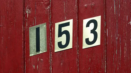 Secretele numerologiei ascunse în casa ta. Află ce semnifică numărul casei
