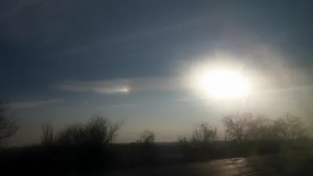 SEMN RĂU înainte de SĂRBĂTORI? Doi Sori au fost văzuţi astăzi pe cerul României. Oamenii de ştiinţă nu prea pot explica fenomenul VIDEO