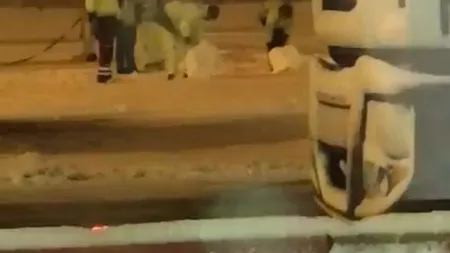 Românii blocaţi la Londra au ajuns acasă. Unii vor să dea aeroportul în judecată VIDEO