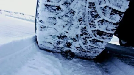 Ninsori abundente în mai multe zone din ţară. Circulaţia se desfăşoară în condiţii de iarnă VIDEO