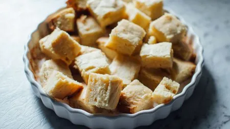 Cum se prepară prăjitura Blondie