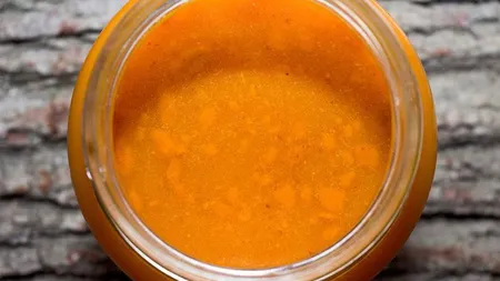 Acest amestec din doar 2 ingrediente vindecă 33 de boli. Este la îndemâna oricui