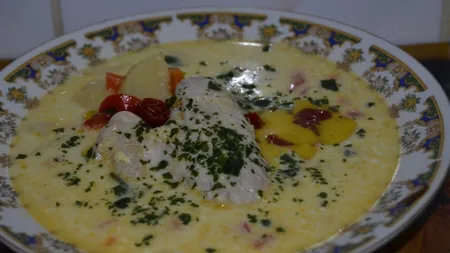 REŢETA ZILEI: Ciorba de pui cu legume