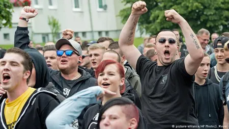 Procurorii germani îi numesc TERORIŞTI pe membrii grupării Freital, de extrema-dreaptă