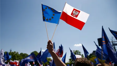 Polonia vrea să rezolve împreună cu Uniunea Europeană problema statului de drept