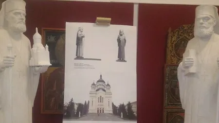 300.000 de euro pentru două statui din bronz de 3 metri înălţime. ÎPS Bartolomeu şi episcopul Nicolae, sculptaţi în faţa Mitropoliei