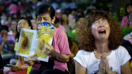 Femeie nevăzătoare din Thailanda, condamnată la închisoare pentru conţinut jignitor la adresa monarhiei postat pe Facebook
