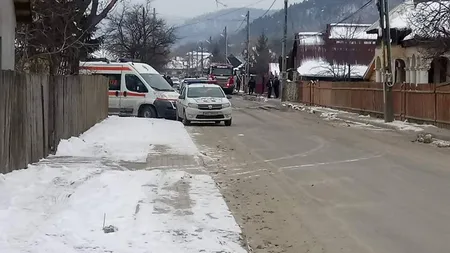 Descoperire şocantă într-o casă din Târgu Ocna: Două persoane cu gâtul tăiat într-o locuinţă incendiată