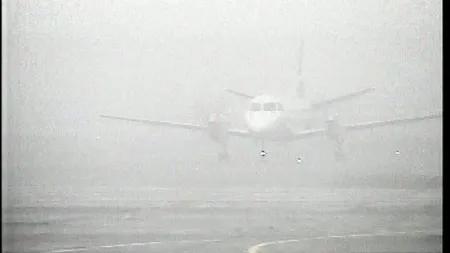 Peste 100 români, blocaţi pe aeroportul din Roma. Infotrafic: trei curse aeriene anulate