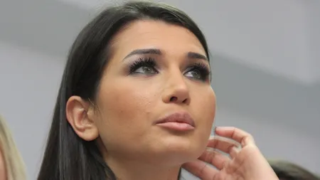 Elena Băsescu, însărcinată? Ce o dă de gol pe fiica fostului preşedinte FOTO