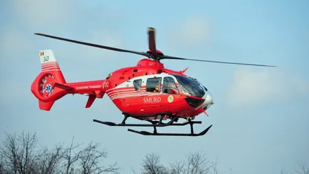 Accident cu un microbuz lângă Capitală. Patru persoane sunt rănite. Una dintre victime, preluată de un elicopter SMU