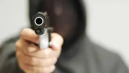 Atacuri cu arme de foc în instituţii de învăţământ: Un profesor a fost reţinut după împuşcăturile de la un liceu